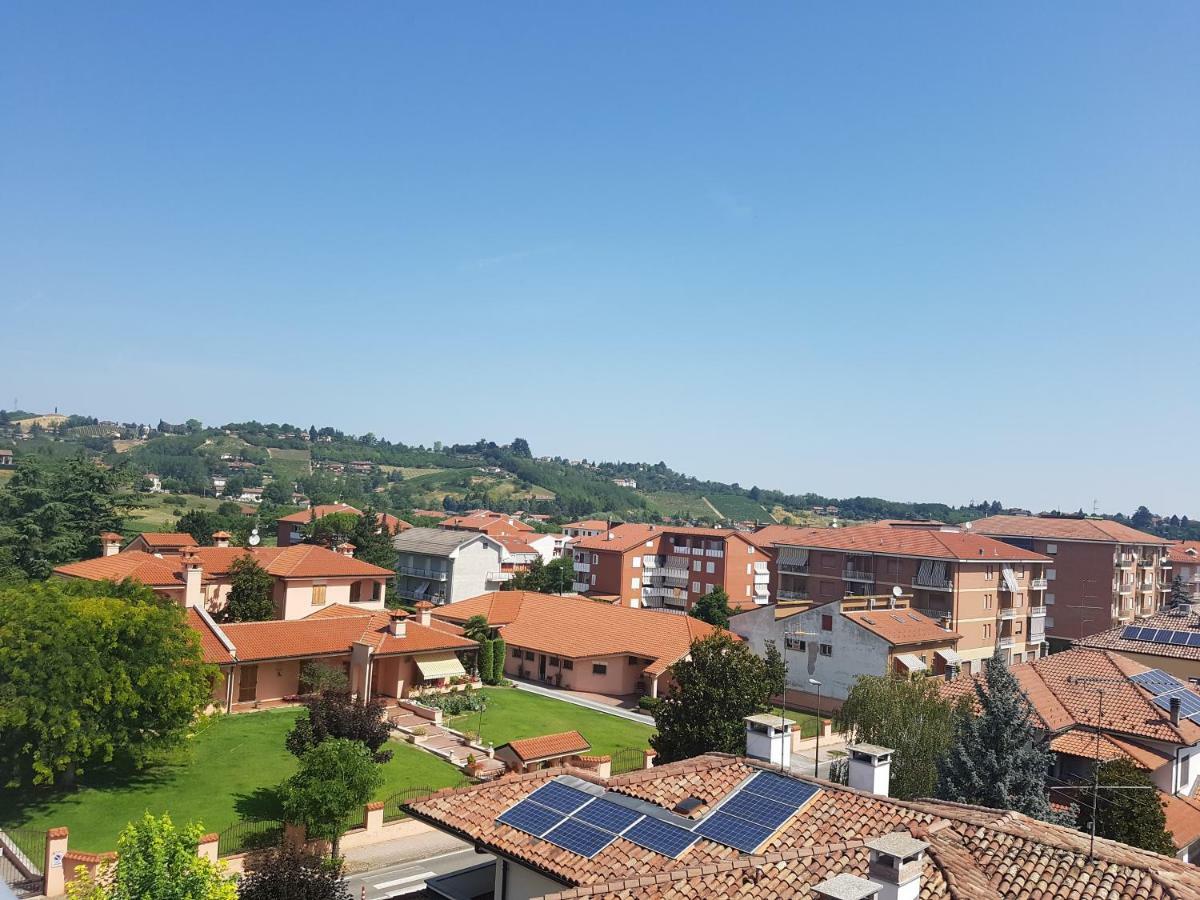 Appartamento Panoramico Nizza Monferrato Luaran gambar