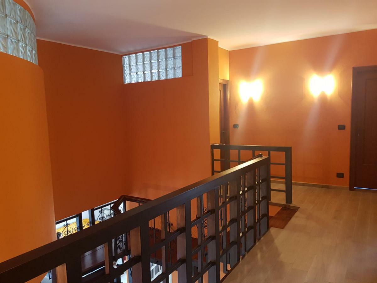 Appartamento Panoramico Nizza Monferrato Luaran gambar